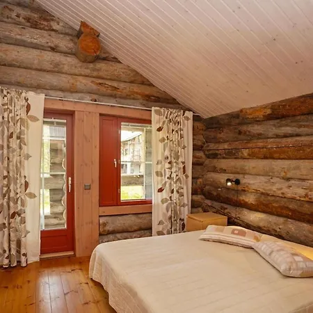 Naava- Pine Log On Utsuvaara Fell In Levi Villa Kittilä