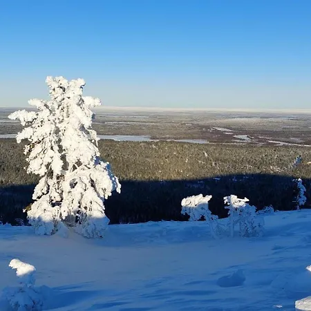 Вилла Naava- Pine Log On Utsuvaara Fell In Levi Киттиля
